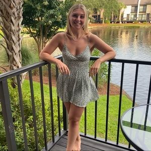 Meet your Posher, Annie